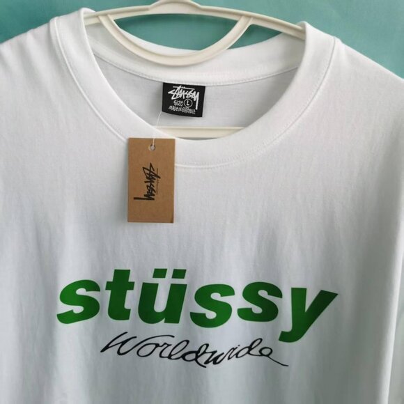 Stussy Men's T-Shirt - Picture 2 of 4